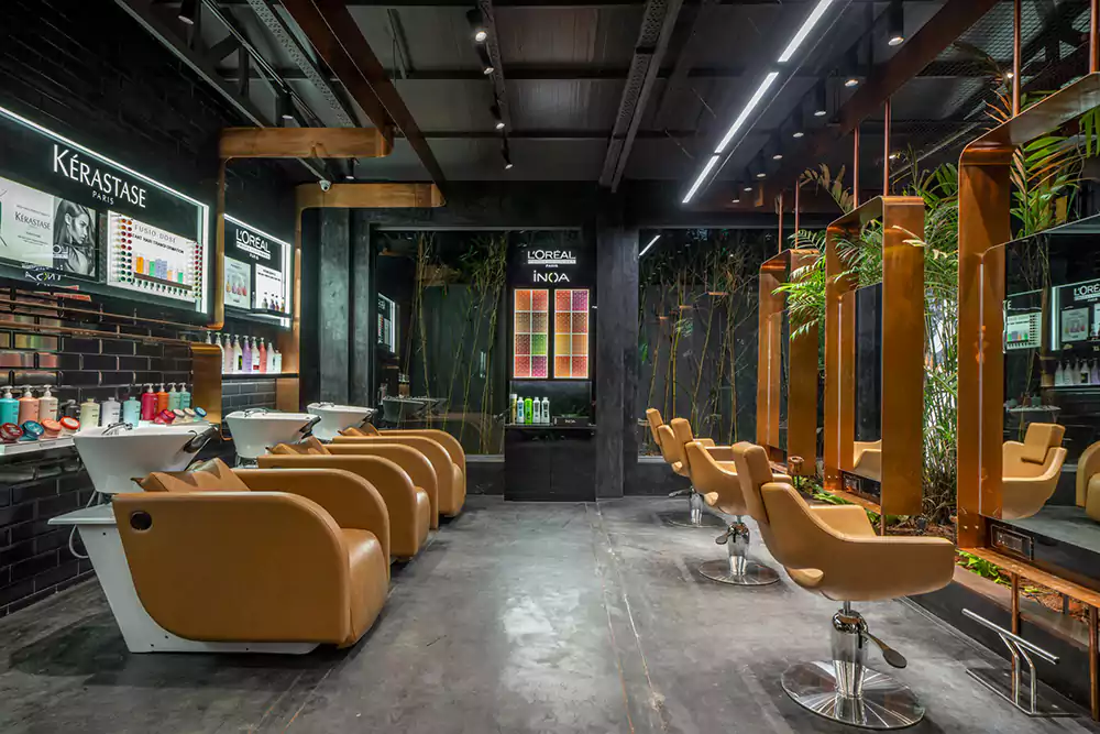 hair wash station in Pune